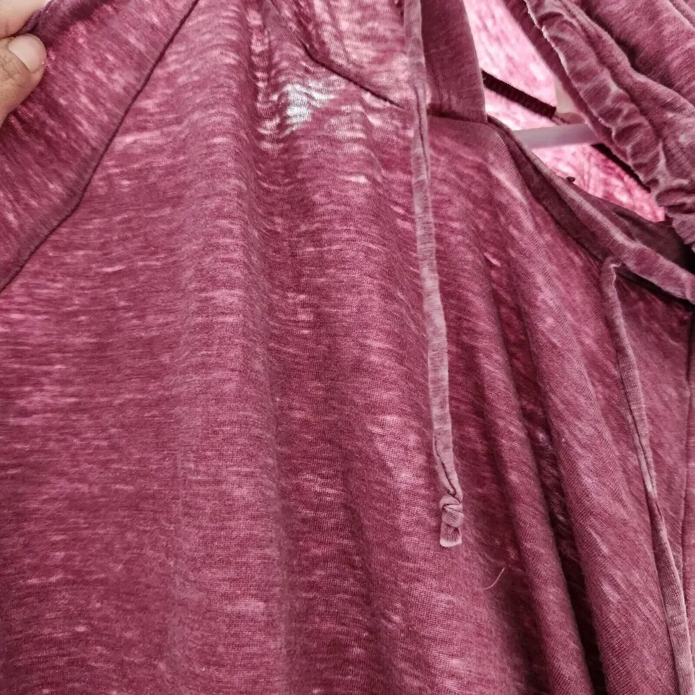 Ever Hottie Cropped Hoodie Size Medium Cranberry Color Lightweight. New